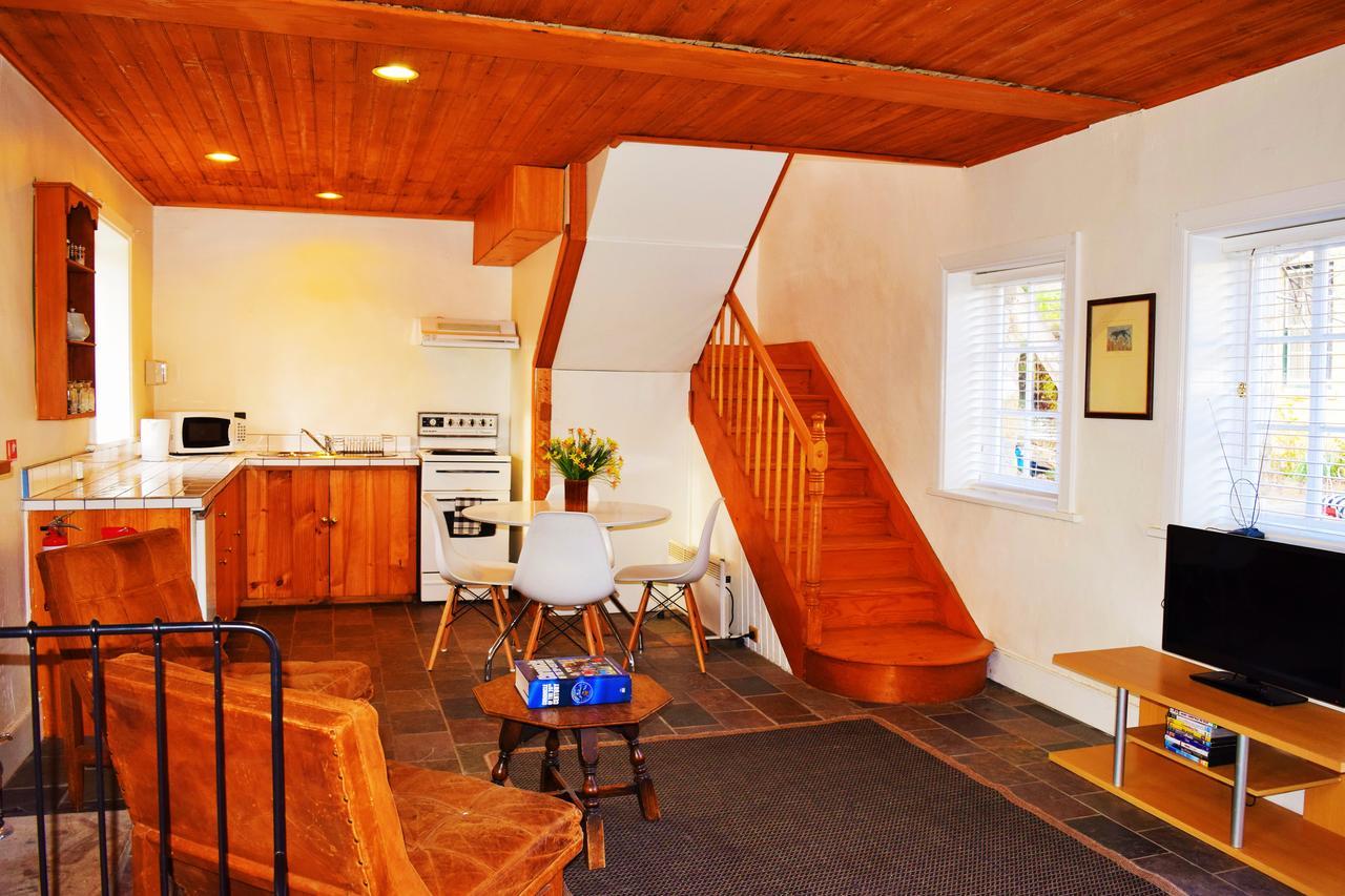Risdon クリバーン ホームステッド Bed & Breakfast エクステリア 写真