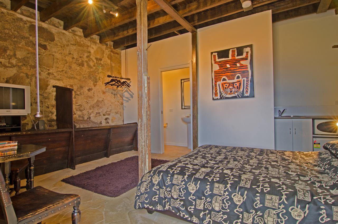 Risdon クリバーン ホームステッド Bed & Breakfast エクステリア 写真